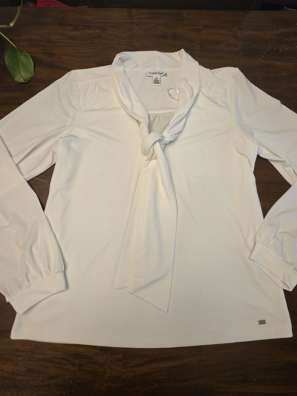 Calvin Klein White Tie-Neck Long Sleeve Blouse - Size Medium